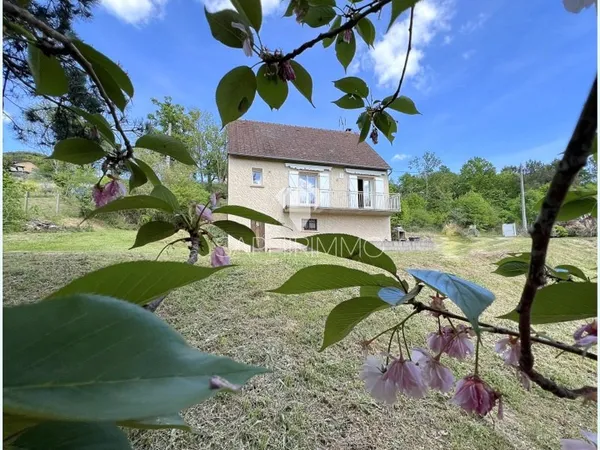 Maison d'habitation 5 pièces - 102 m2 - Cosnac