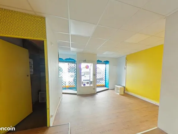 Commerce 35 m²