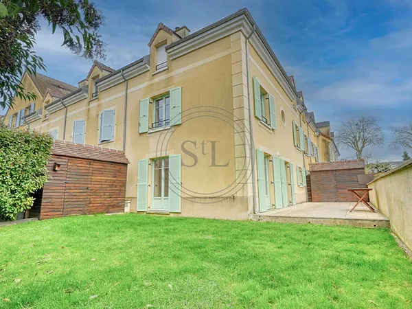 Maison 5 pièces 136 m2 avec jardin - Le Chesnay