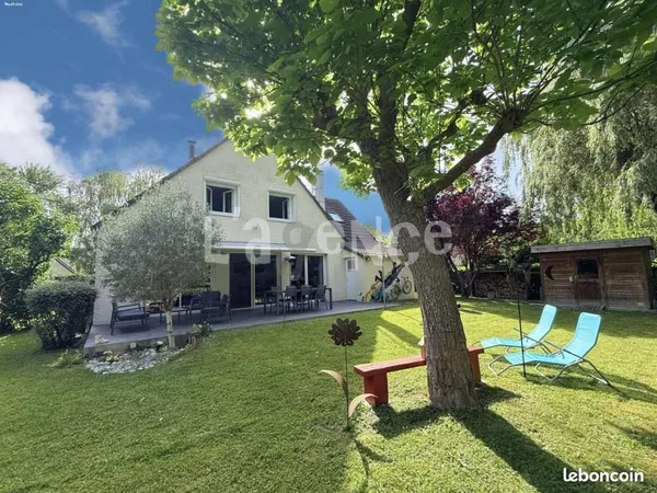 Maison 7 pièces 160 m²