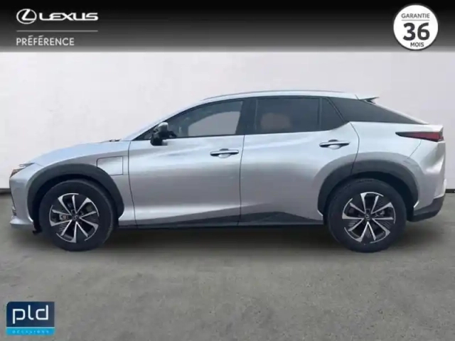 Lexus Rz 450e luxe — photo 7