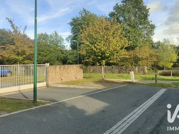 Parking 13 m²