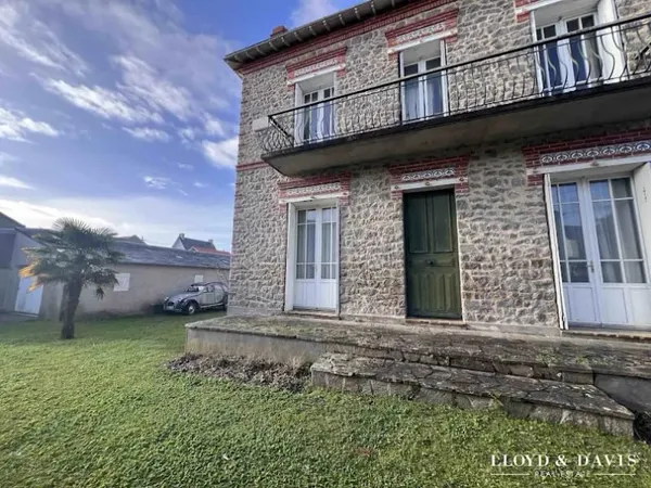 Maison 10 pièces 175 m²