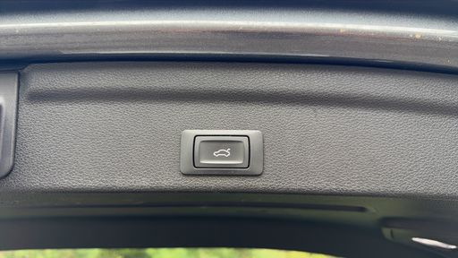 Audi Q3 Sportback 40 2.0 TDI 200 Quattro S Tronic7 - S Line – 2021 – 47145 km – Diesel – Boîte Automatique — photo 2