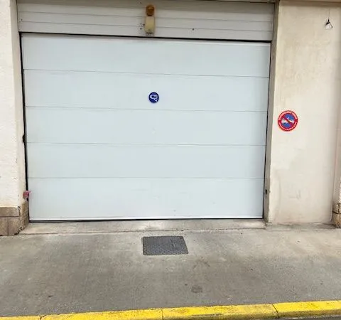 Particulier loue un emplacement de parking, avenue Général de Gaulle, près de la gare de Perpignan 6