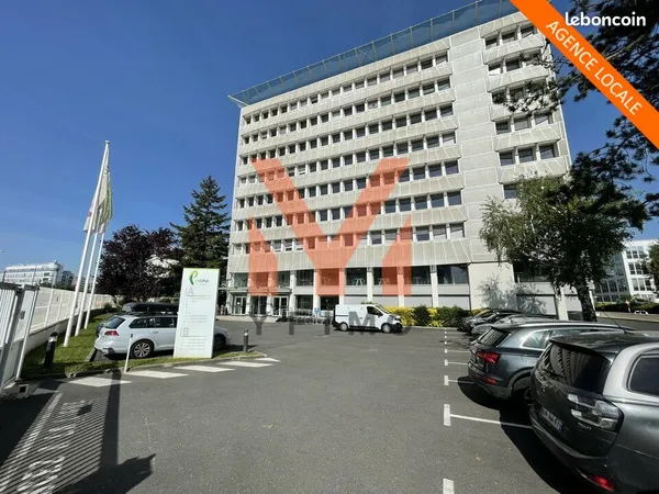 Bureaux 930 m² VELIZY VILLACOUBLAY