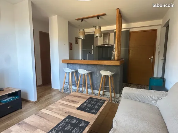 Appartement meublé 31m² rénové - Parking privé - Brive-la-Gaillarde