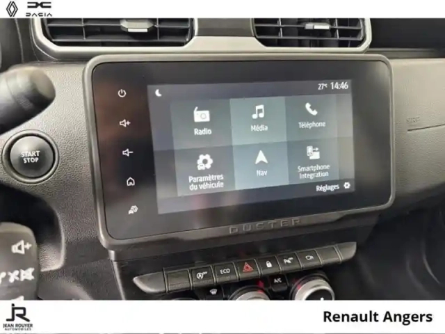 Dacia Duster 1.0 eco-g 100ch  journey + 4x2 — photo 9