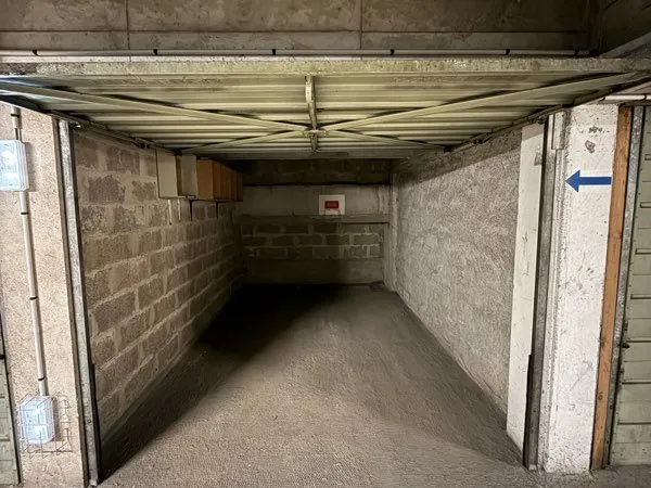 Garage Box