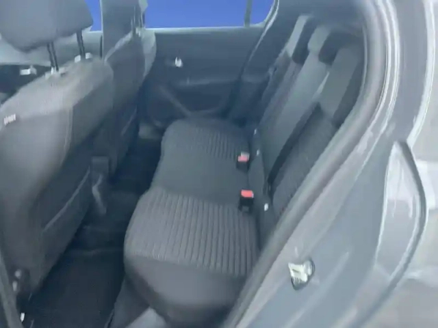 Peugeot 208 puretech 100 s&amp;s bvm6 — photo 10