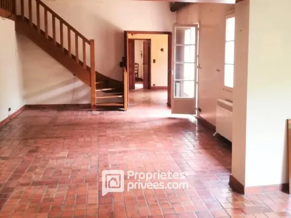 Maison Mareil Le Guyon 8 pièces, 252 m2