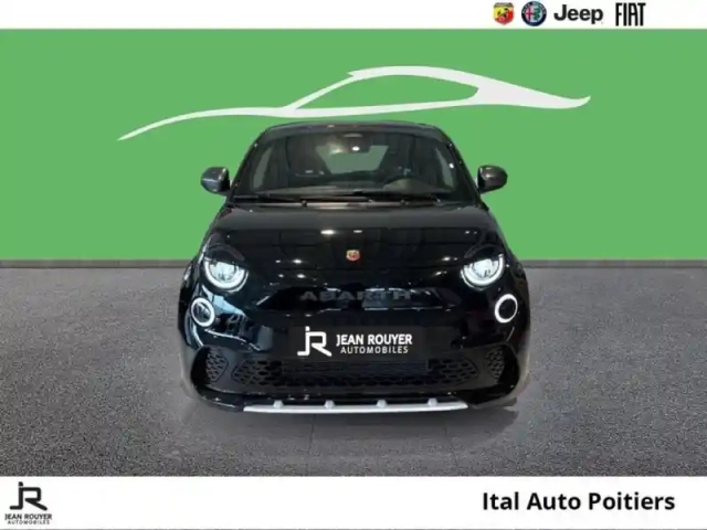 Abarth 500 e 155ch 42kwh  4cv (prime cee deduite de 6 150 euros) — photo 2