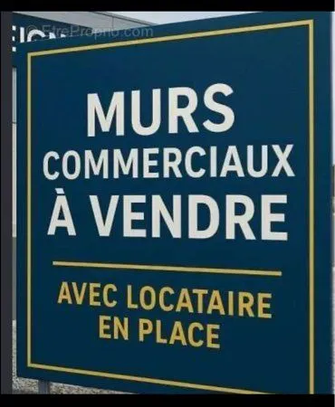 Murs Commerciaux station de lavage