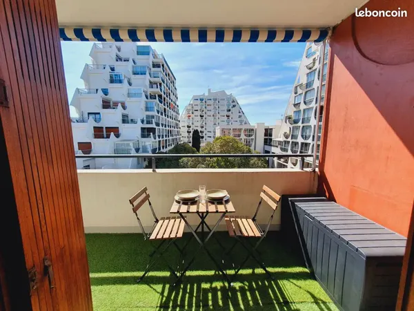 Studio meublé - Port LGM- Climatisation - Terrasse