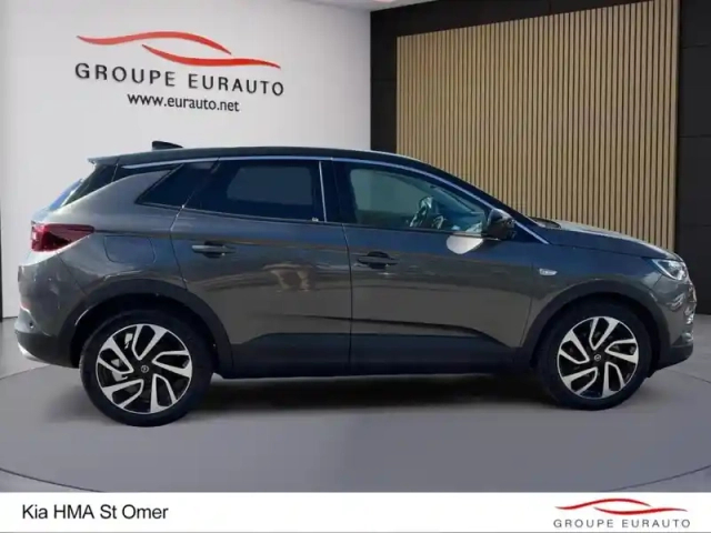 Opel Grandland X 1.2 turbo 130ch ultimate bva — photo 36