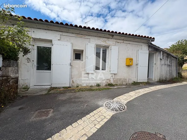 Studio 1 pièce 27 m²