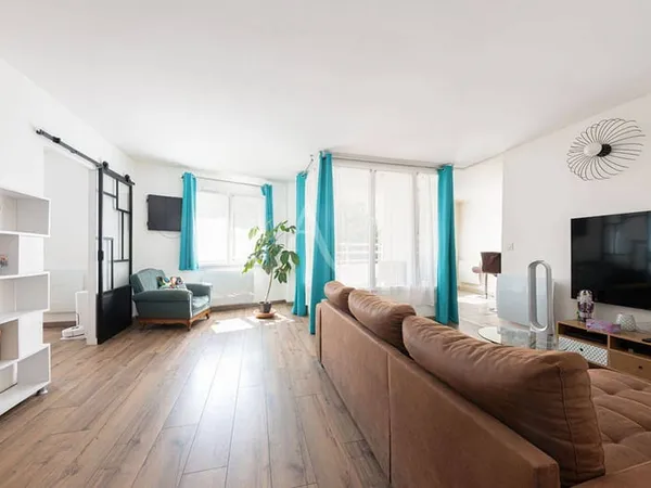 Appartement 5 pièces 96 m²