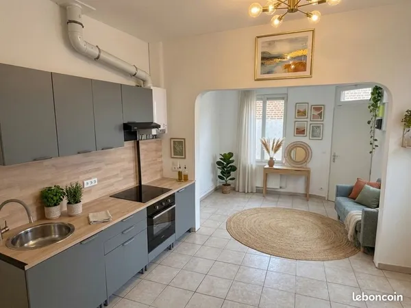 Maison 3 chambres 70m² rénovée - Métro à 100m - Aucun travaux