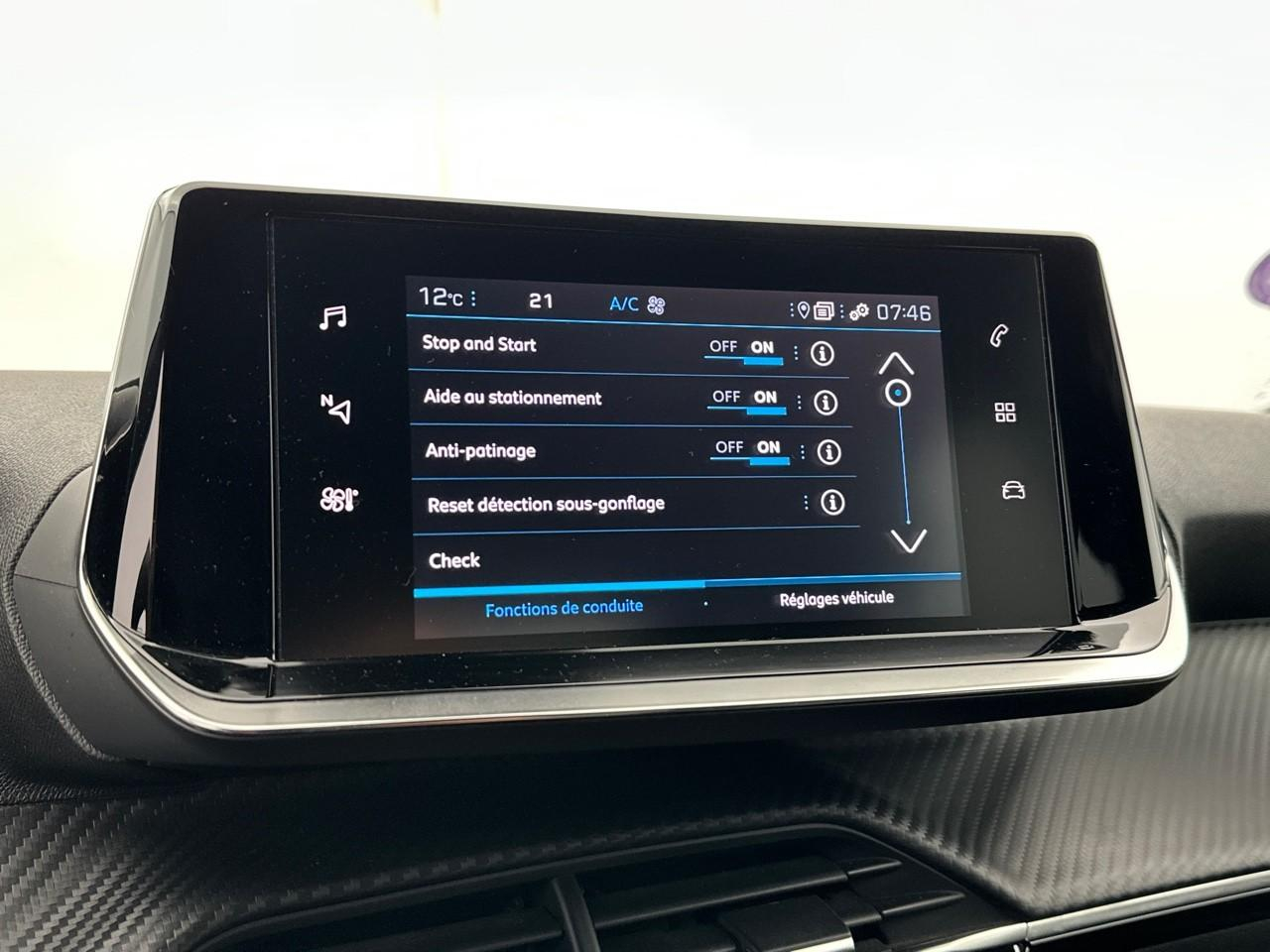 Peugeot 2008 puretech 130 s&s bvm6 allure — photo 24