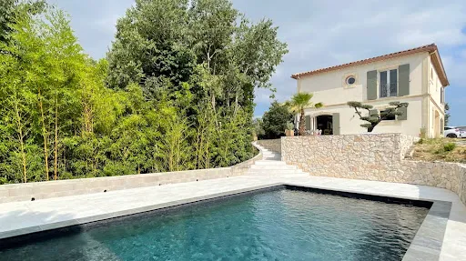Bastide 7 pièces 170 m²