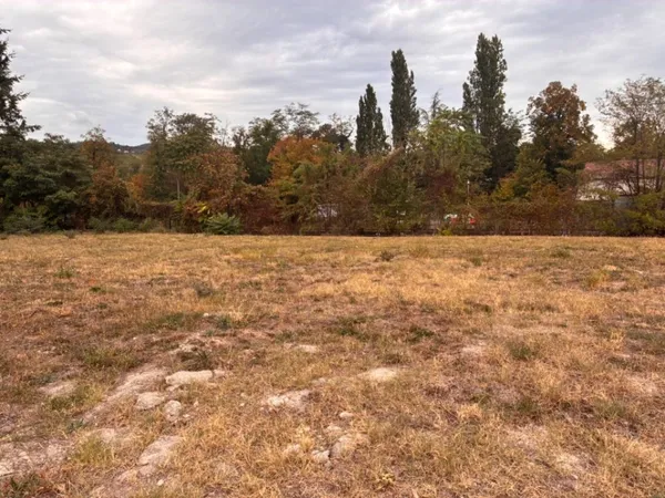 Terrain 506 m²