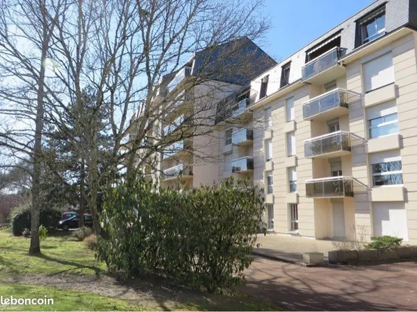 Appartement en centre ville avec place de parking