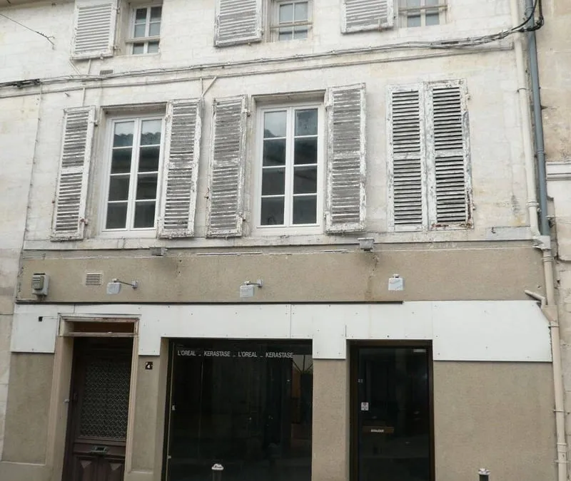 Photo 1