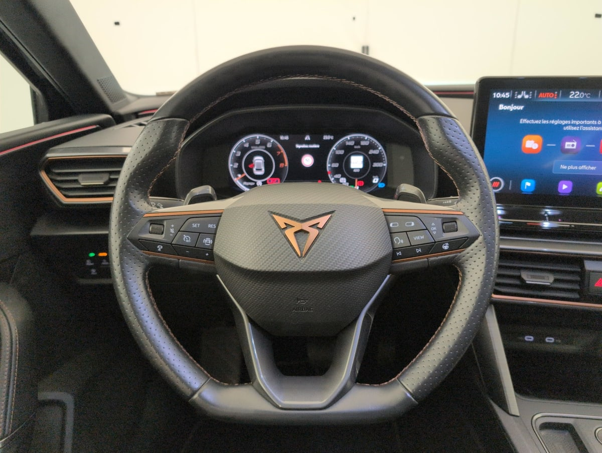 Cupra Leon — photo 14