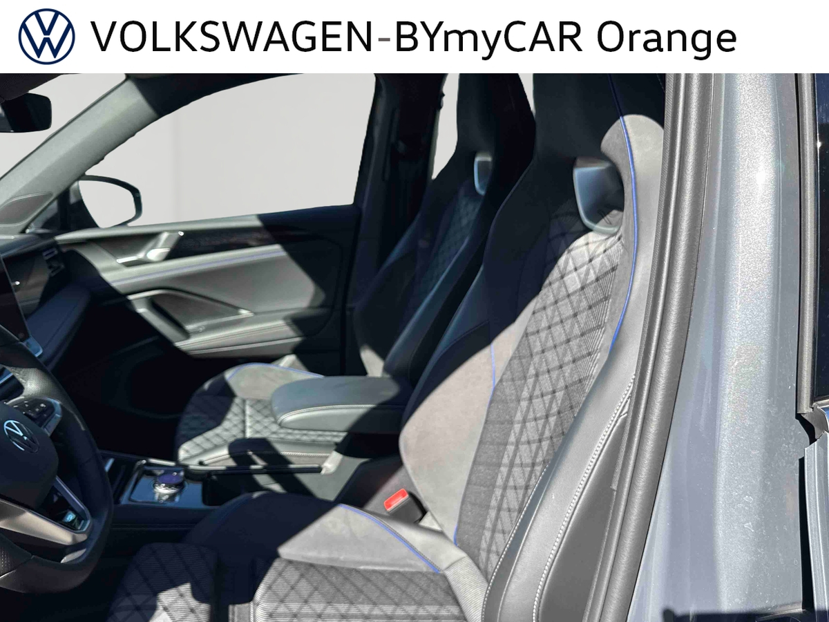 Volkswagen Tiguan 1.5 eTSI 150ch DSG7 — photo 22