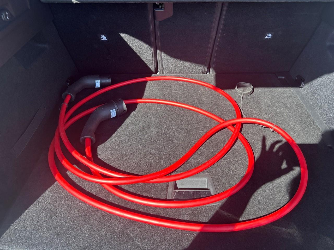 Peugeot 3008 electrique 210ch batterie 73 kwh allure — photo 13
