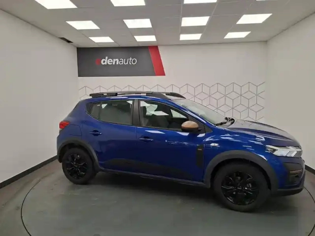 Dacia Sandero eco-g 100 — photo 8