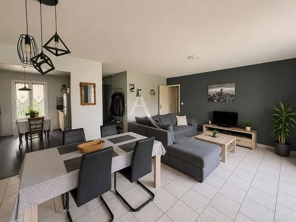 Maison de plain-pied 4 pièces 96 m²