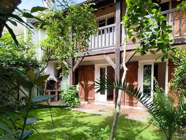 Maison T4 115m² - Terrasse/Jardin/Garage - Port de LA HUME - Hono Réduits