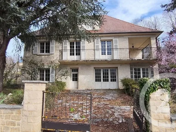 Maison 5 pièces 138 m²