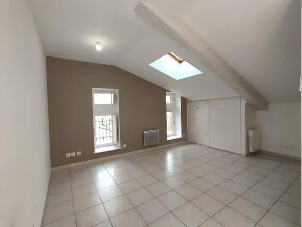 Studio 1 pièce 24 m²