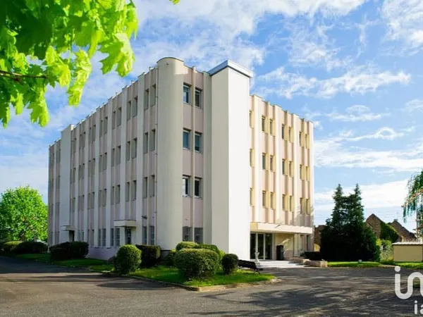 Location Bureaux 100 m²