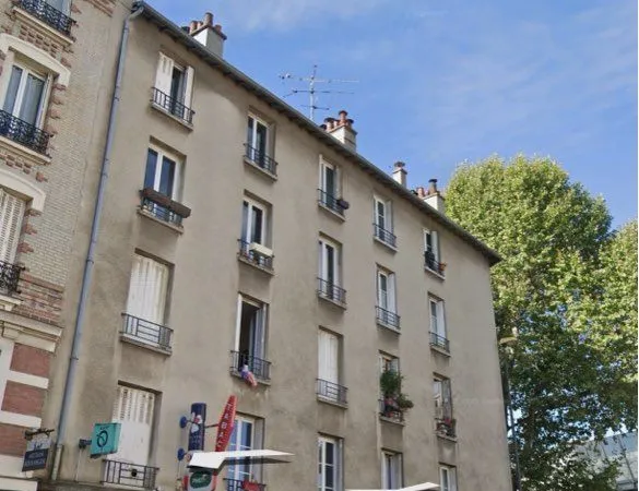 Trois. Appartements dans le même immeuble