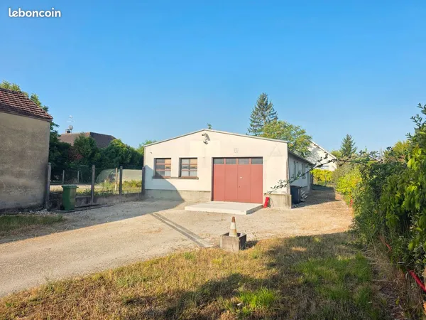 Local 150m²