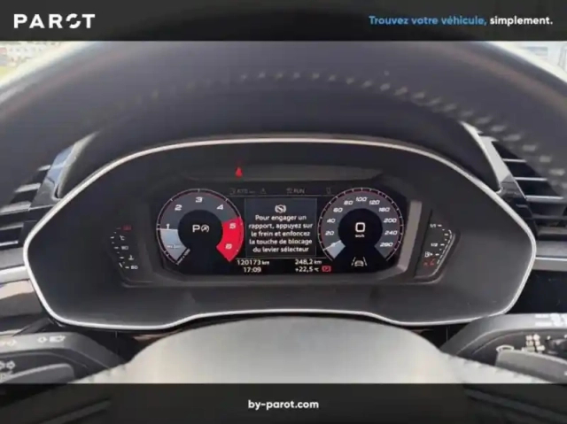 Audi Q3 35 tdi 150ch design s tronic 7 — photo 7
