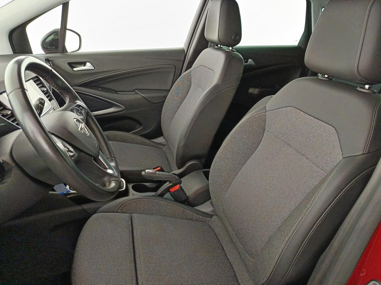 Opel Crossland 1.2 turbo 110 ch bvm6 elegance — photo 9