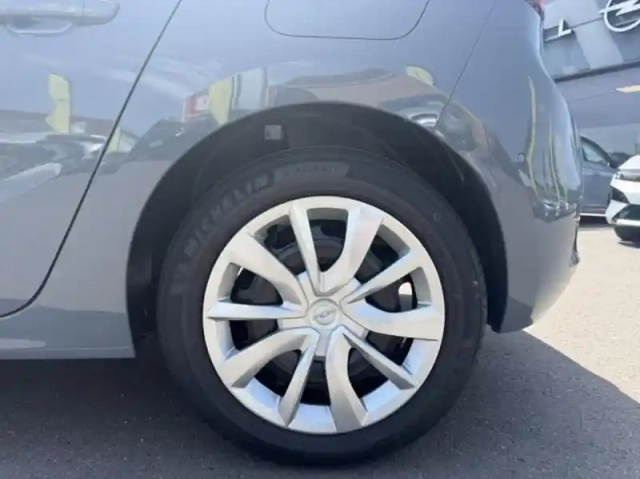 Opel Corsa 1.2 turbo 100ch edition — photo 9
