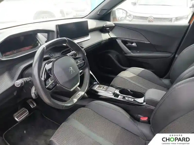 Peugeot 2008 electrique 136 ch — photo 15