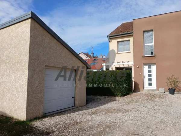 Maison 4 pièces 99 m²