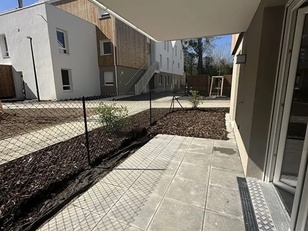 2p récent - Terrase-jardin Et Parking