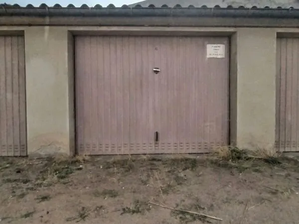 Stationnement Vente Roanne 11000€
