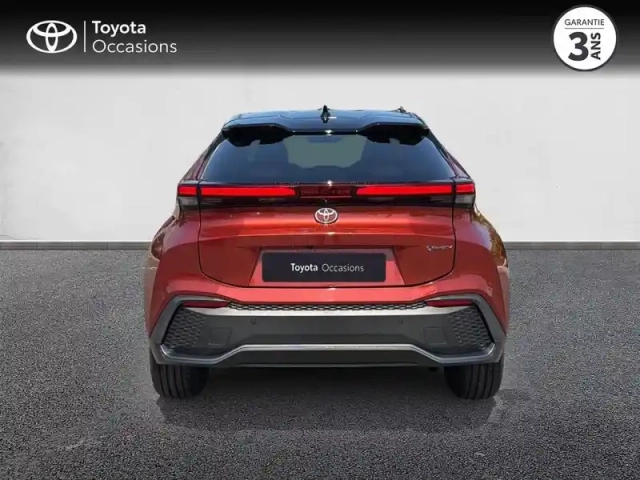 Toyota C-Hr 2.0 hybride rechargeable 225ch graphic my26  véhicule neuf — photo 4