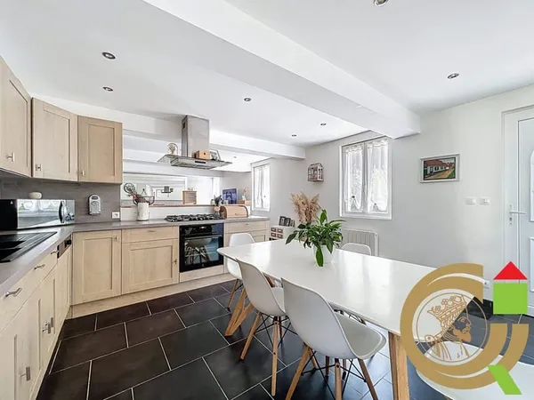 Maison 5 pièces 130 m²