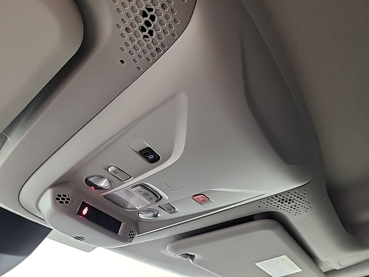 Citroën Berlingo van m diesel 100 ch manuelle — photo 24