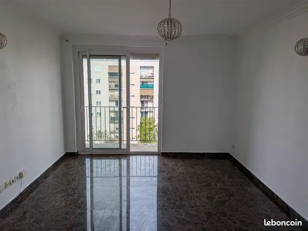 Vend appartement creteil 94 _ t4