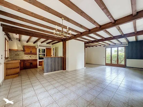 Maison 7 pièces 143 m²